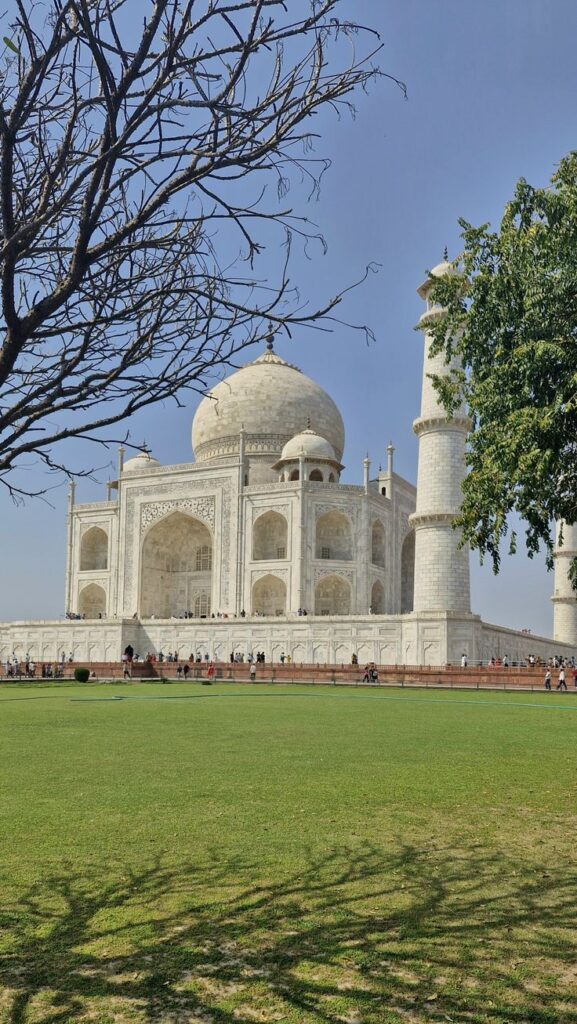 Taj Mahal – Pyaar Ka Amar Prateek Aur Duniya Ka Saatva Ajooba